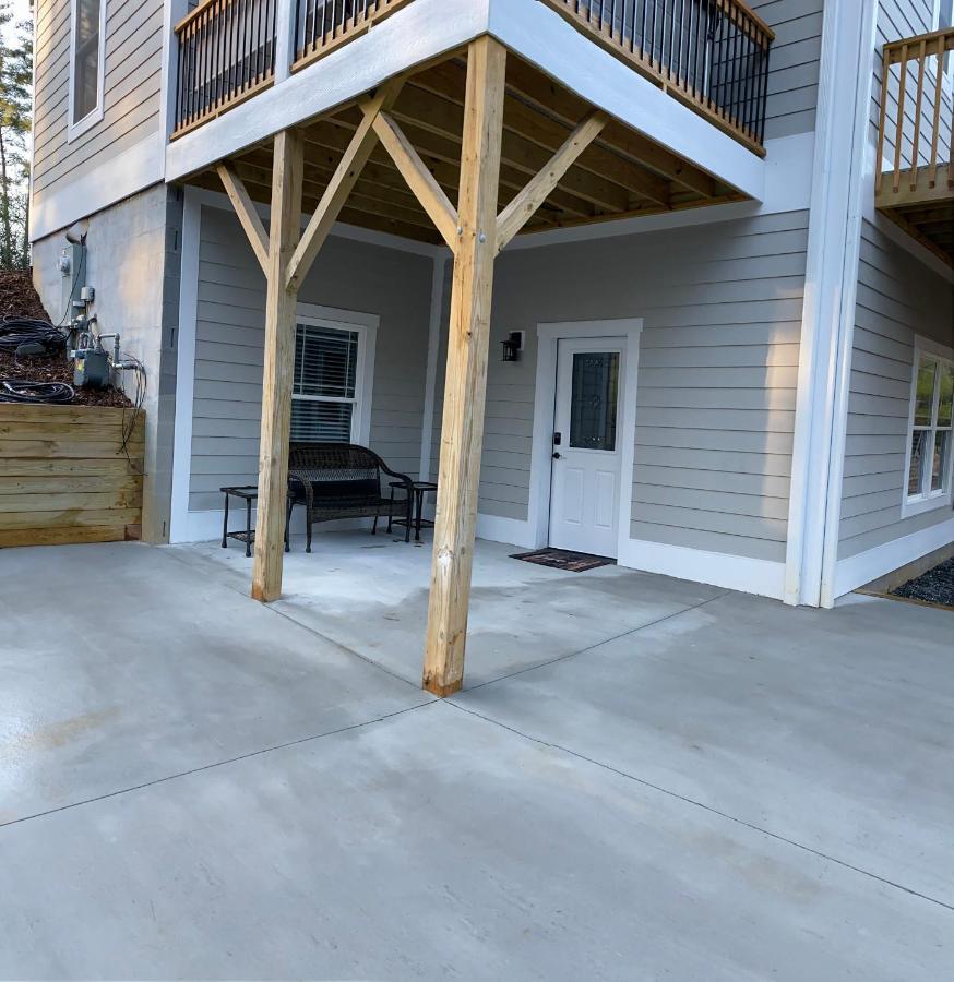 Hidden Gem Apartment Mars Hill Exterior photo